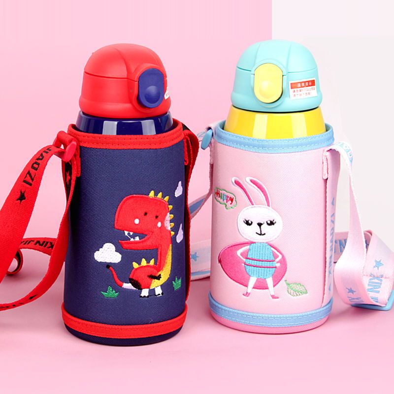 儿童杯套加厚耐磨通用保温杯水杯袋子可爱卡通便携斜跨防烫保护套特价