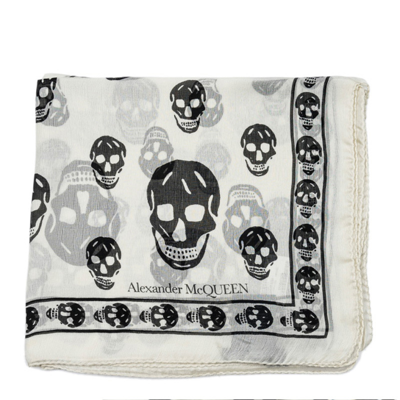 Alexander McQueen 亚历山大·麦昆 女士骷髅头围巾 557717-3943Q-9260