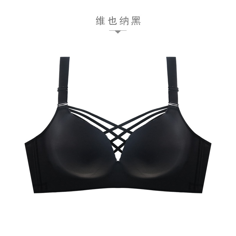 SUNTEK熊猫大码内衣无钢圈薄款光面一片式大胸胖mm性感交叉聚拢文胸胸罩