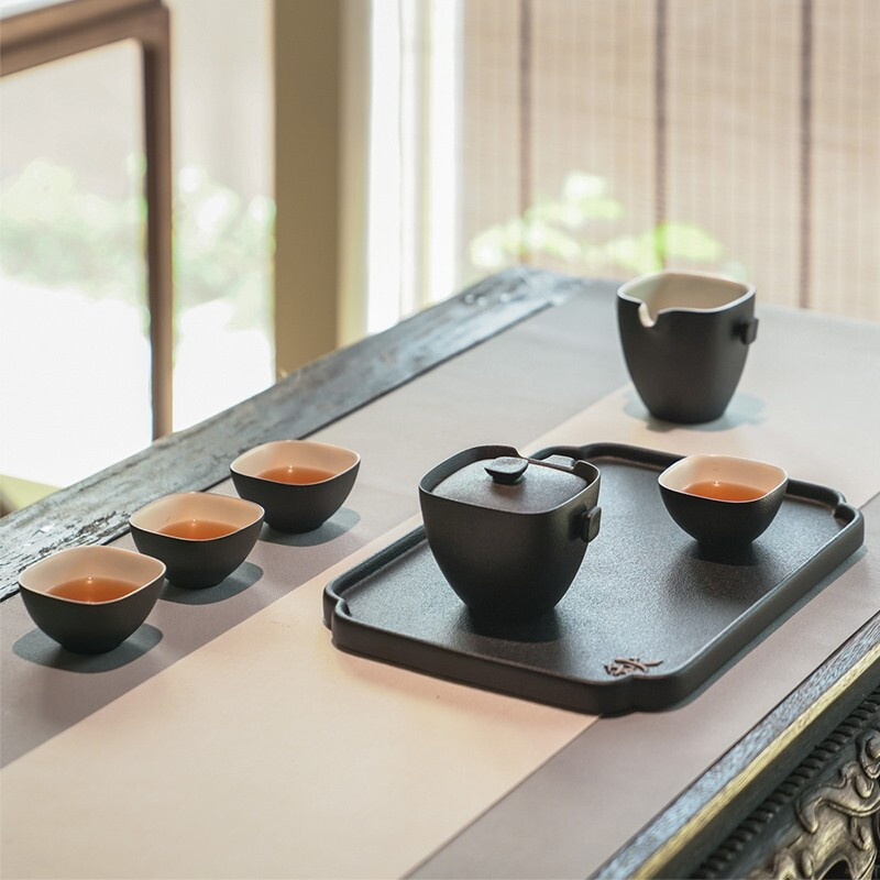 万仟堂(EDENUS) 四方团圆 成套茶具黄砂釉(一壶一海一盘四杯)高清大图