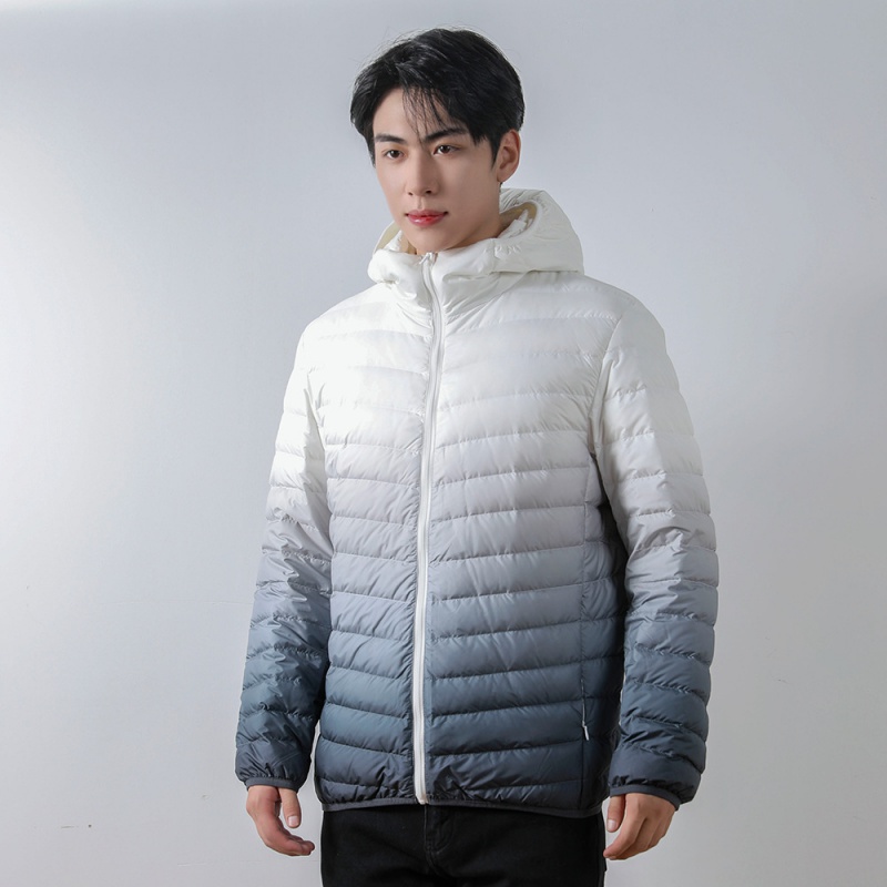 男式90绒轻薄款羽绒服男连帽带帽冬装外套渐变色男装