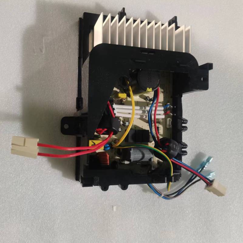 帮客材配全新原装 P0970137520 ISC- 35DL3N 外机主板 收前务必验货高清大图