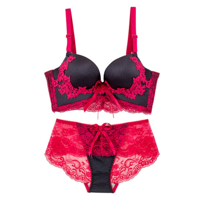 内衣刺绣无钢圈聚拢文胸调整型小胸套装名瑞德