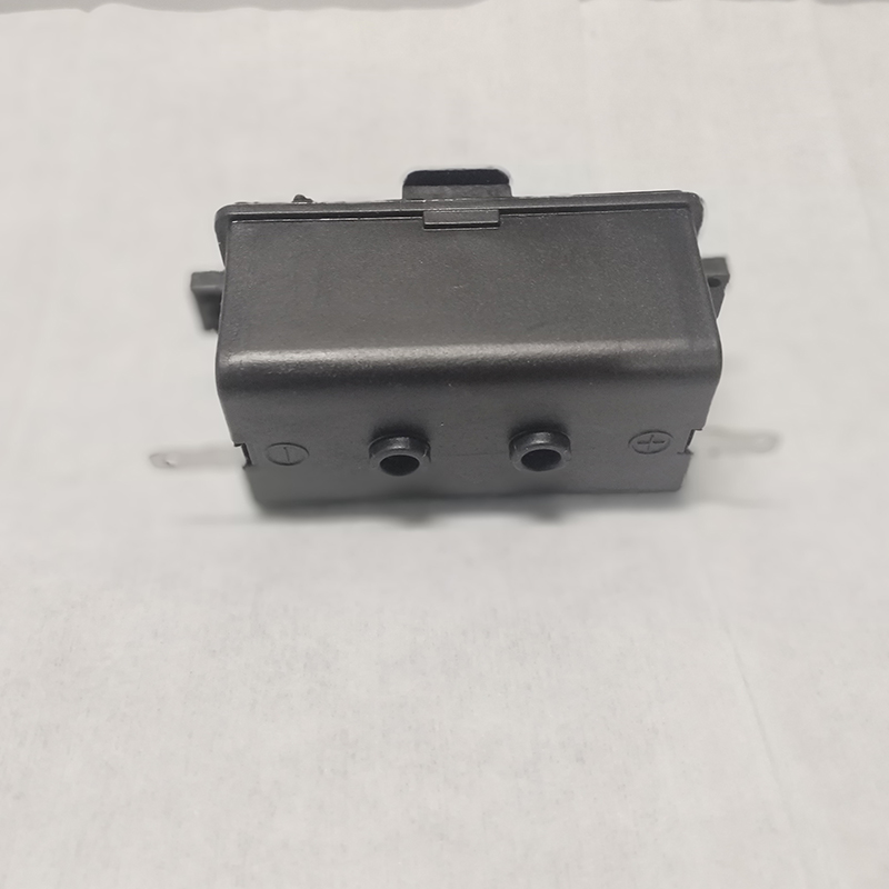 帮客材配法迪欧燃气灶JZT-2B302、JZY-2B302电池盒高清大图