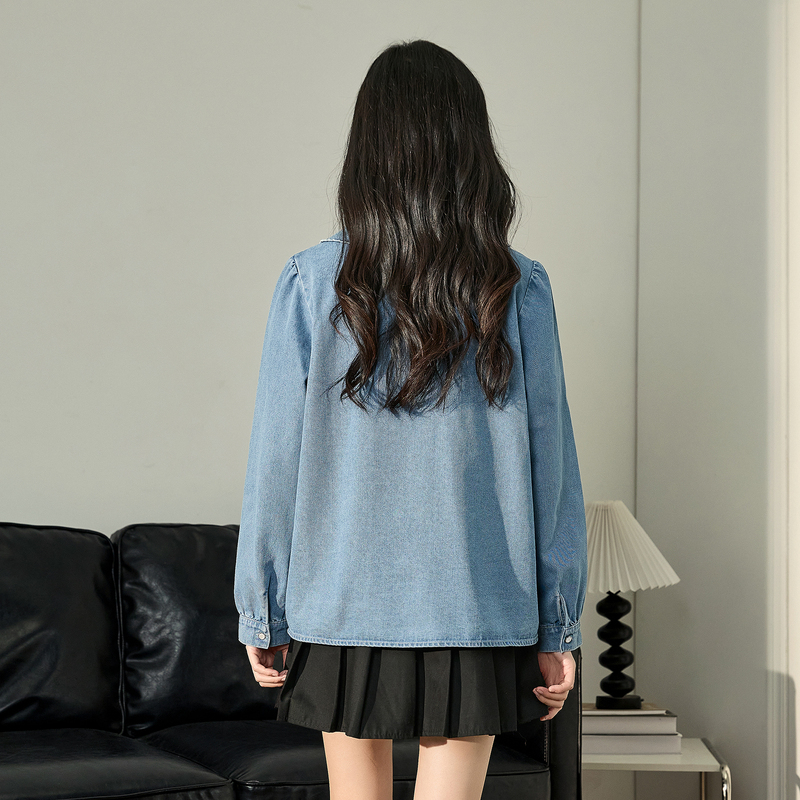 唐狮早春新款牛仔衬衫薄款设计感小众衬衣外套女娃娃领长袖