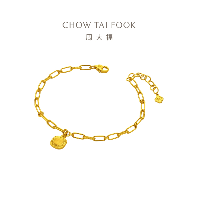 周大福流金岁月系列复古小面包足金黄金手链女工费920计价f232585520