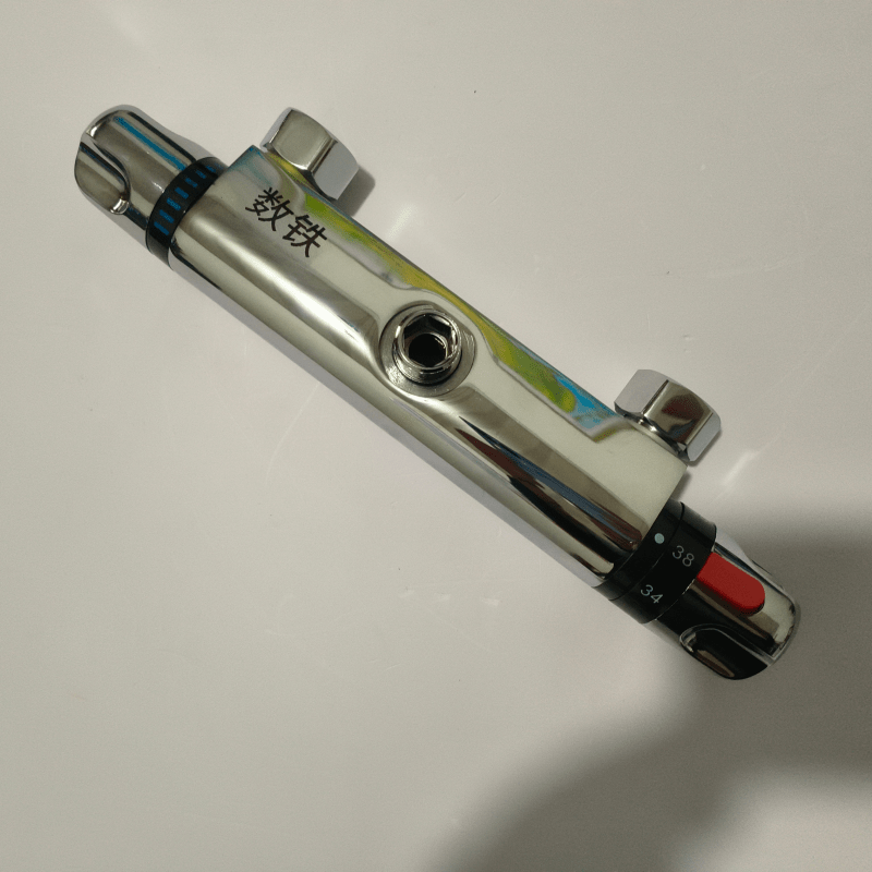 数铁铜暗装恒温混水阀龙头通用型个高清大图