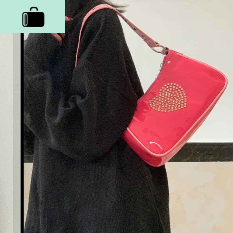 这很辣妹!幼苗薄荷漆皮芭比粉少女闪爱心带钻法棍包腋下包NEW LAKE 芭比粉秒发女士单肩包图片