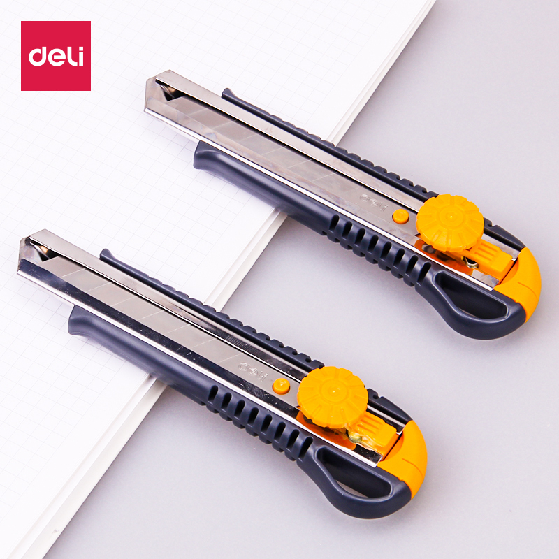 得力deli2044美工刀大号美工刀金属刀架颜色随机单把装