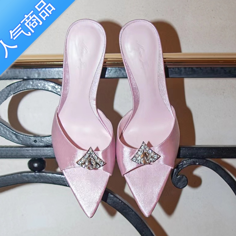 SUNTEK尖头高跟凉鞋女2023夏季新款绸缎水钻仙女风性感细跟一字带凉拖鞋高清大图