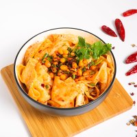 重庆麻辣多拿 红油面皮 非油炸方便面 速食擀面皮袋装150g*3包