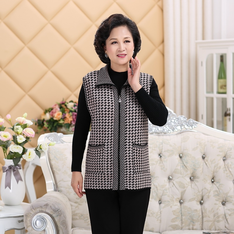 2017秋冬季新款羊绒衫老年女装修身拉链带兜开衫加厚针织衫