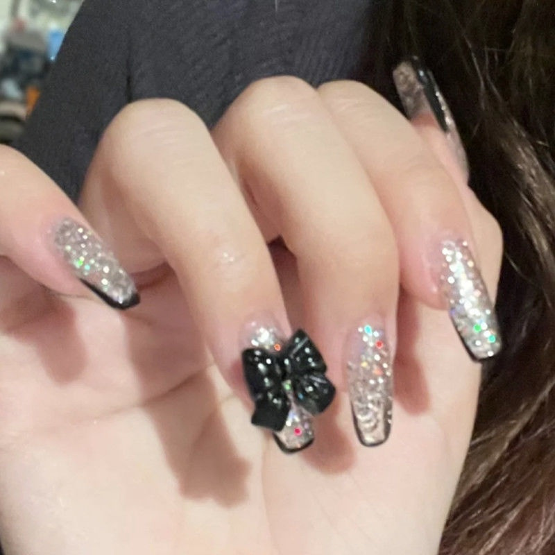 芭蕾欧美蹦迪粉碎钻粉黑色法式边蝴蝶结气质穿戴美甲成品甲片手工法式