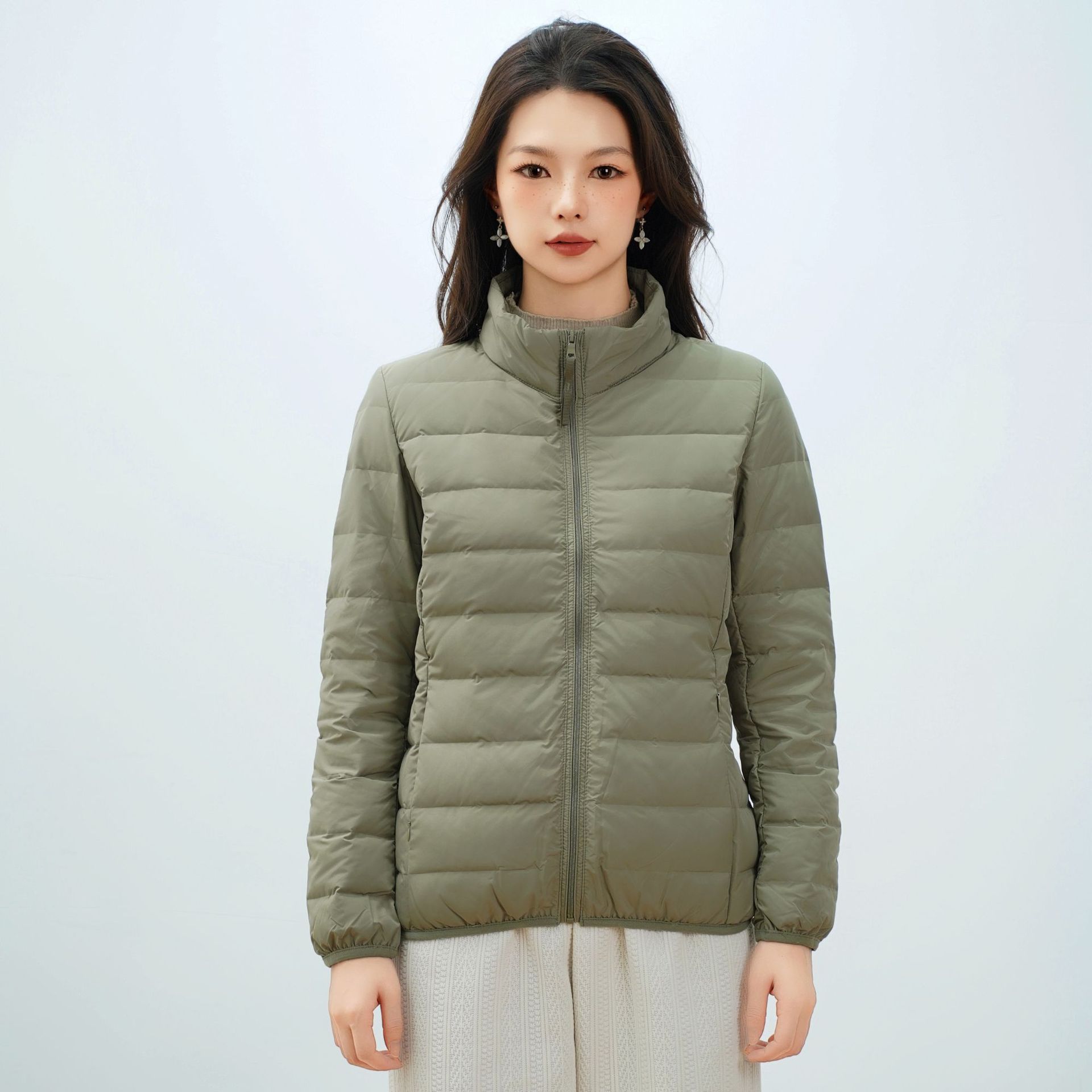 女式90绒纯色女装立领无缝压胶羽绒服短款大码外套高清大图