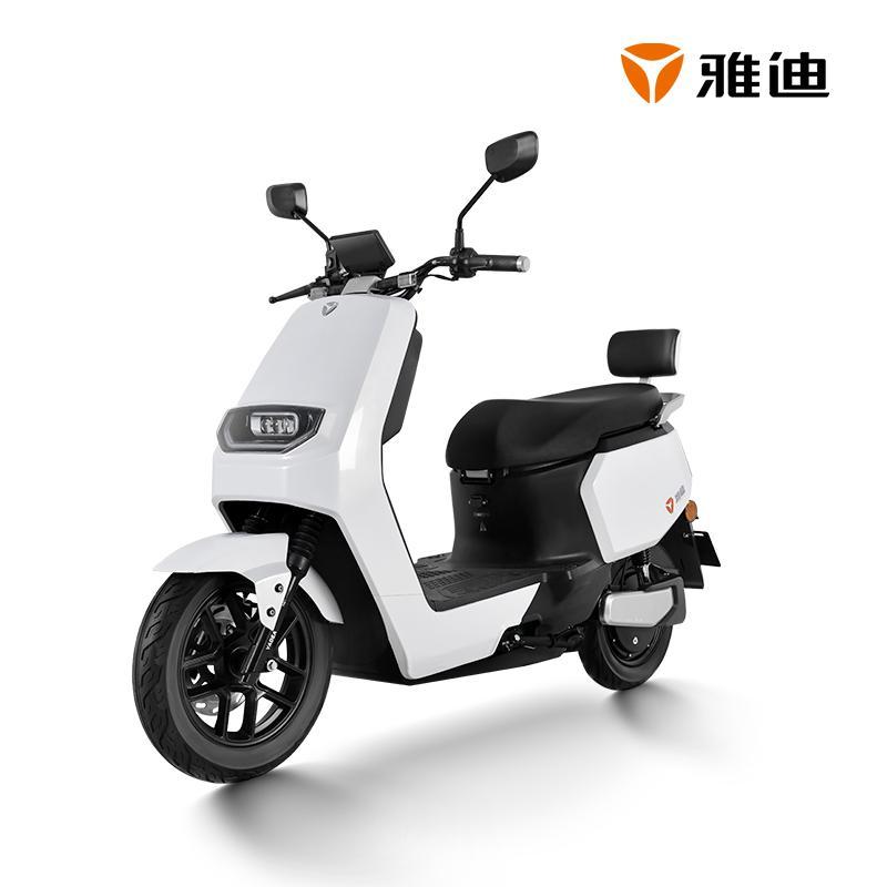 雅迪电动车莱昂时尚代步车男女通勤70V20A铅酸成人轻便升级轻摩款 丝绸白