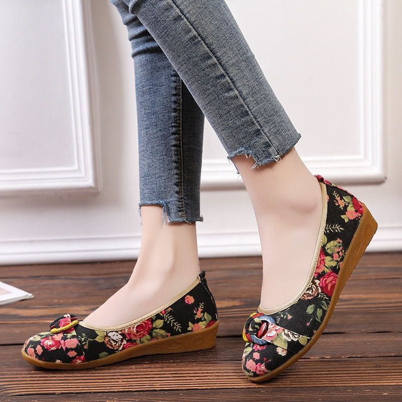 老北京布鞋女35-42大码女士单鞋软底妈妈平底鞋婚鞋牛筋底帆布鞋 黑