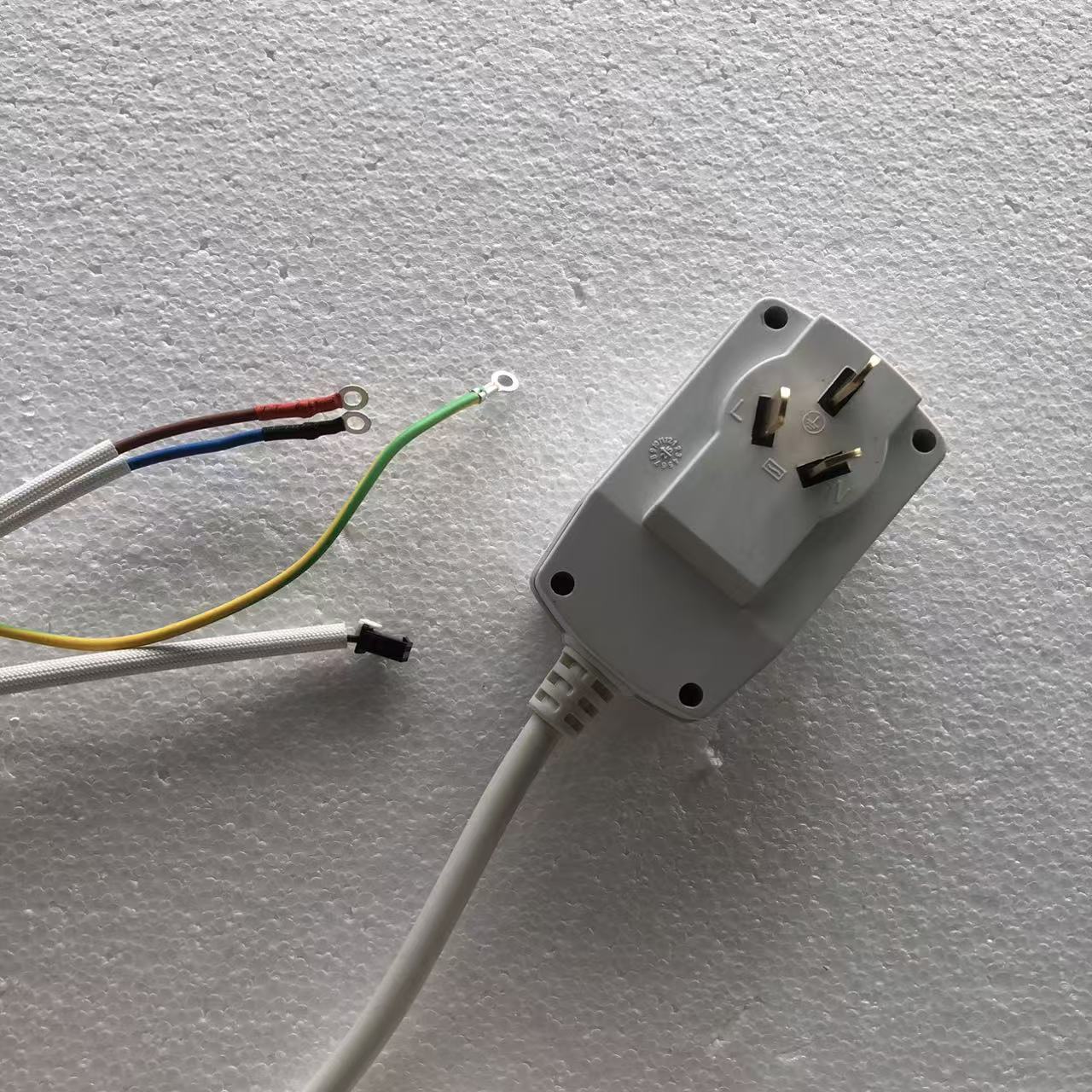 帮客材配 全新原装 法迪欧电热水器F60- C33HDL3 漏保插头内含主板,电源板收前验高清大图