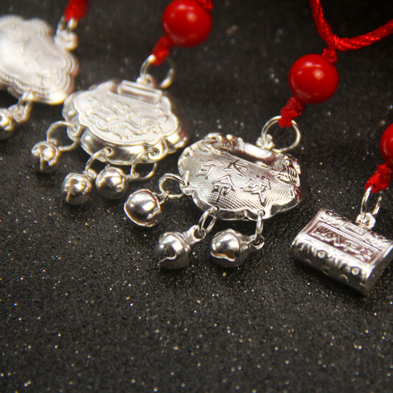 宝宝小银锁长命锁婴儿童红绳项链吊坠护身符百岁锁满月银饰品