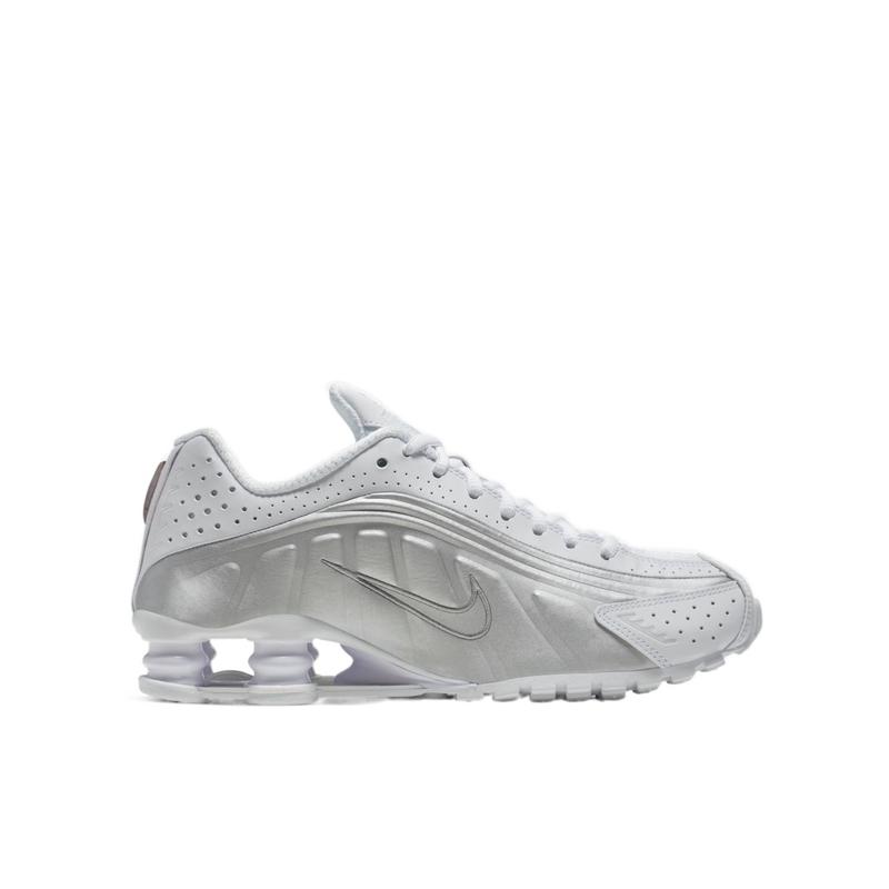 耐克(NIKE)ShoxR4系带运动鞋女款流畅线条科技气柱跑步鞋