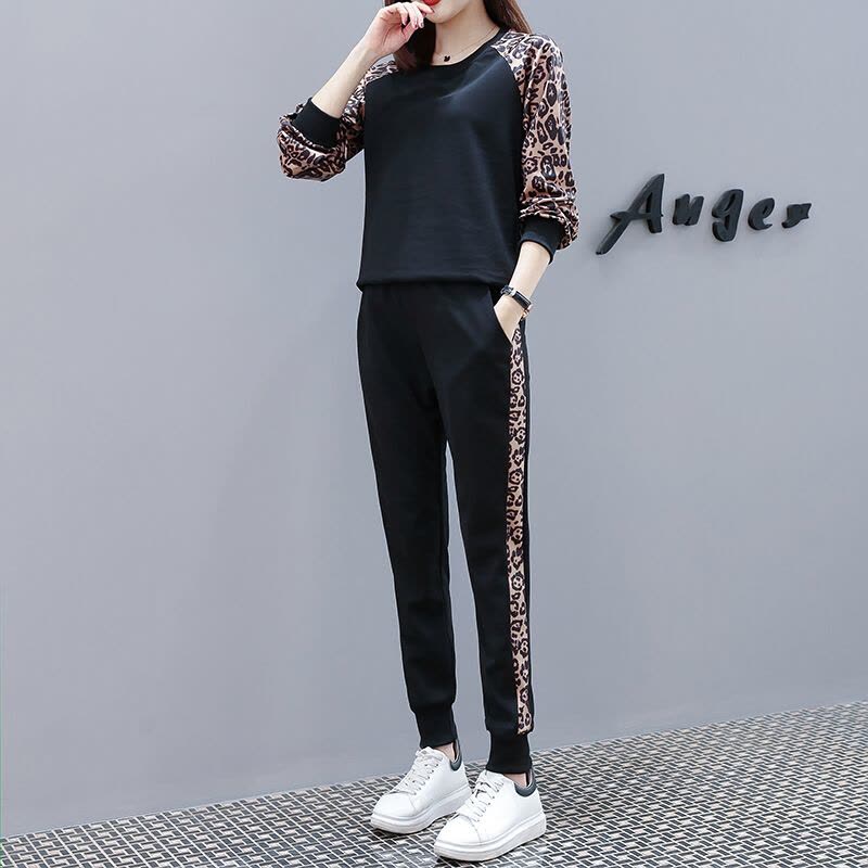 迪鲁奥(DILUAO)哺乳孕妇套装春装2021新款时尚圆领豹纹拼接喂奶衣+托腹哈伦裤子 袖子拼接豹纹图片