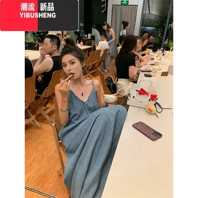 YIBUSHENG港味chic复古V领牛仔吊带连衣裙女季度假风气质露背a字大摆裙子