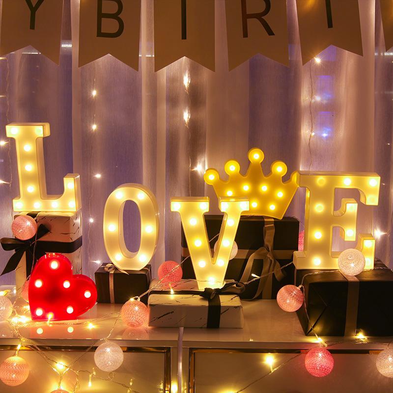 净也生日派对气球装饰求婚表白场景布置love字母灯发光背景房间布置