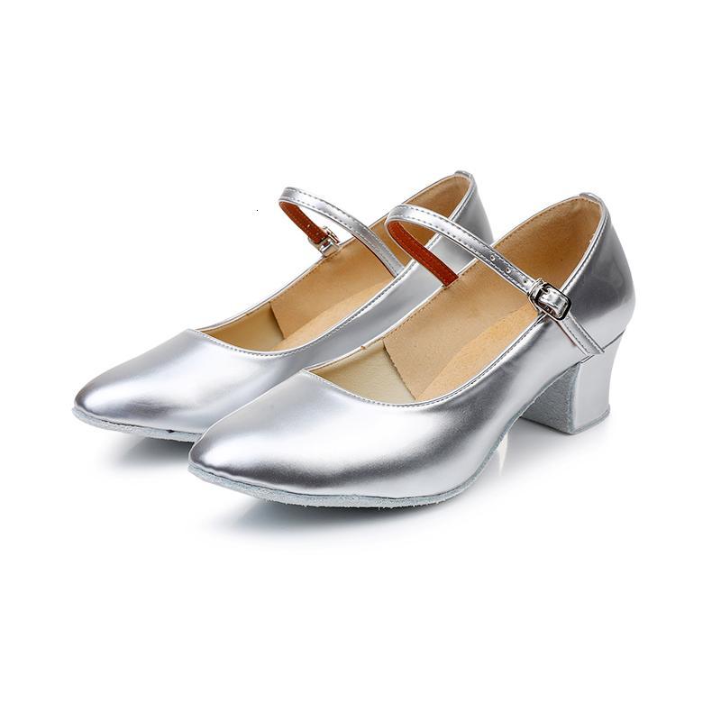 舞鞋跳舞维吾族金跟鞋新疆舞蹈跟鞋民族拉丁跳舞摩登高跟夏季藏族