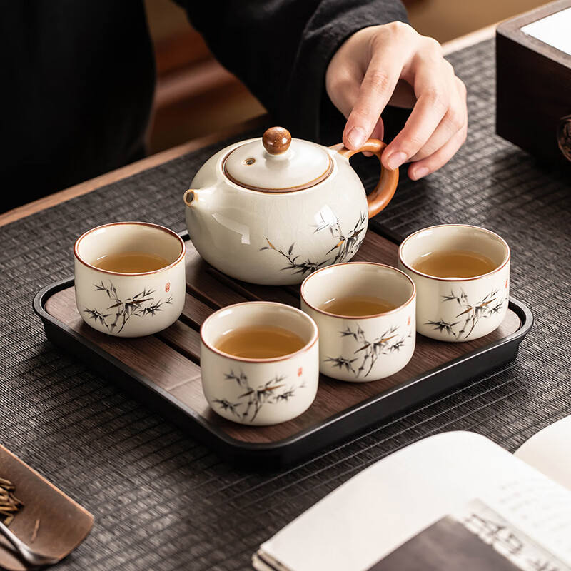 千里谷KLG-CJ06陶瓷功夫茶器一壶四杯带茶盘(含茶夹、茶巾)(计价单位:套)米黄