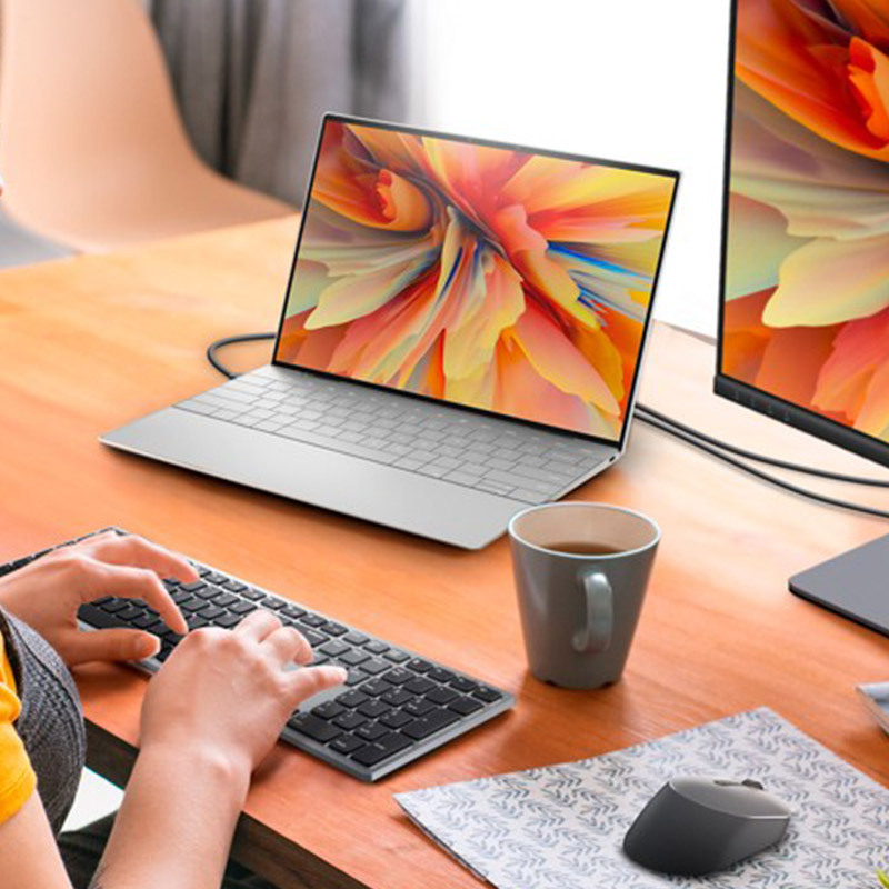 戴尔DELL XPS13-9320 13.4英寸轻薄本办公可触控防蓝光屏笔记本电脑(12代酷睿i7-1260P 16G 512GB 3.5K OLED EVO认证)灰