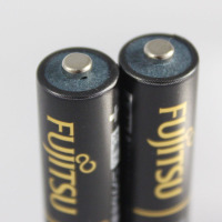 FUJITSU富士通高容量7号镍氢充电电池HR-4UTHC(4B) 4节装 数码相机闪光灯玩具 充电电池家用