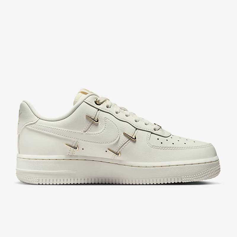 耐克女鞋air force 1 af1 白金四钩 空军一号低帮板鞋fv3654-111