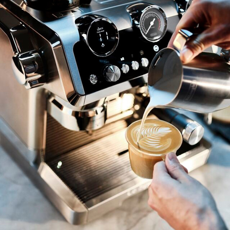 德龙(Delonghi)半自动咖啡机EC9665银骑士家商用半自动咖啡机研磨一体意式自动奶泡系统智能感应研磨压粉