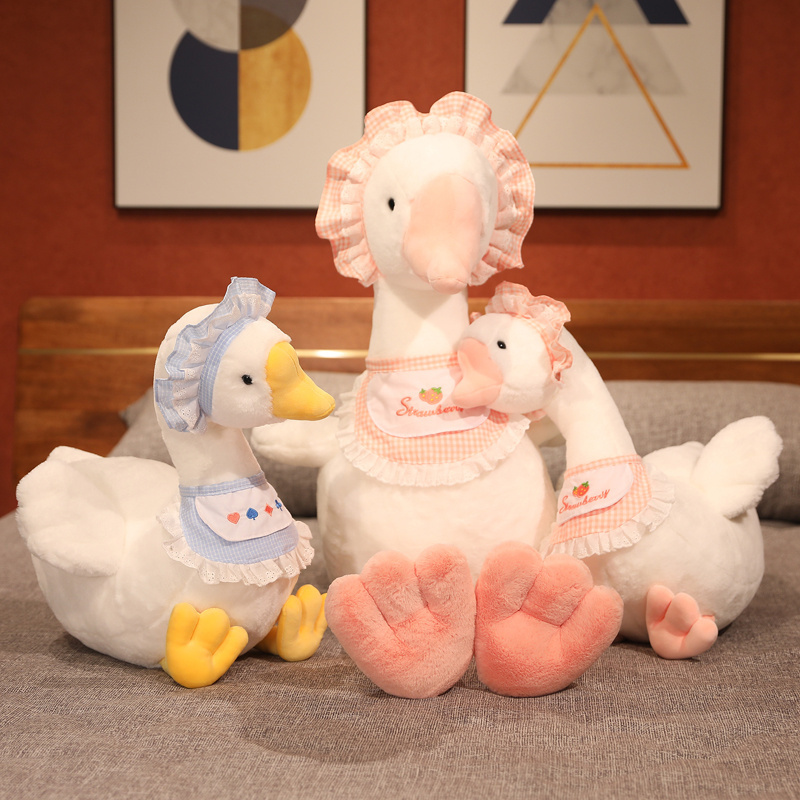 可爱小白鹅公仔玩偶装扮鹅毛绒玩具情侣一对娃娃结婚礼物儿童女孩坐姿