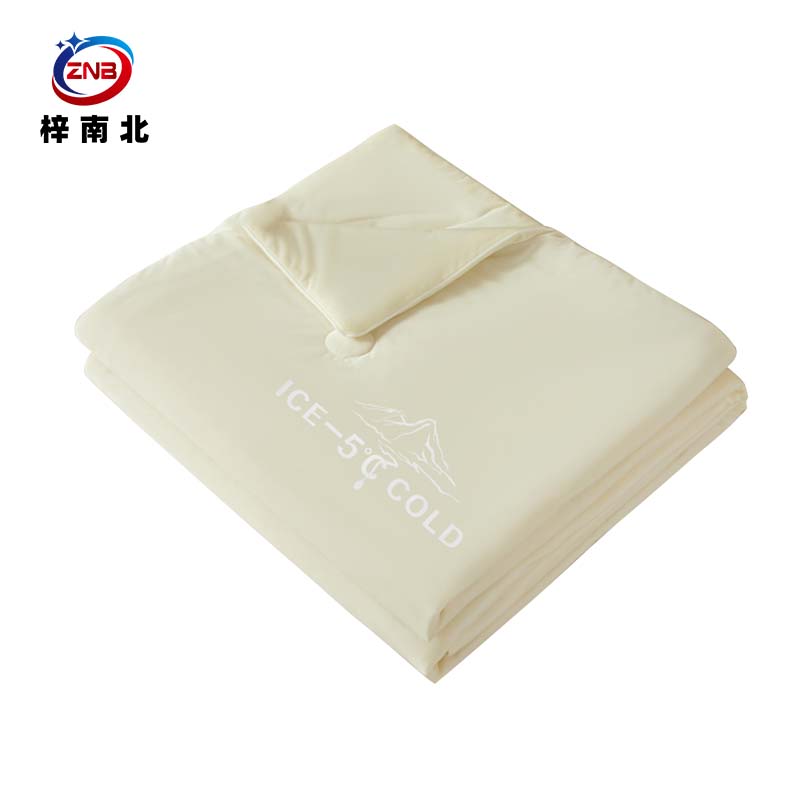 梓南北 冰皮凉感丝夏被空调被 200*230cm 条高清大图