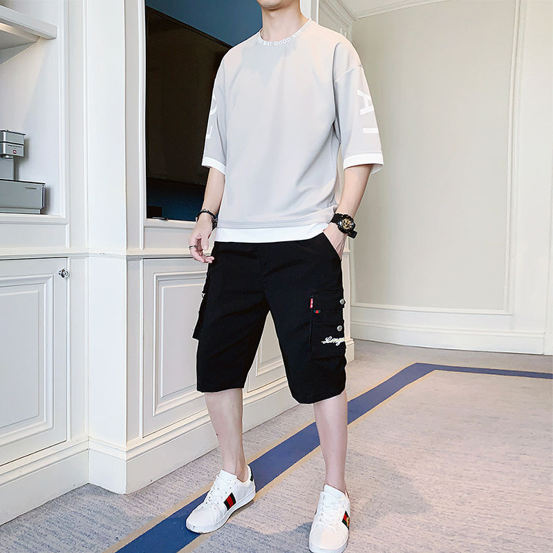梵克公牛2021夏季新款男士休闲套装基础大众流帅气学生五分袖t恤搭配