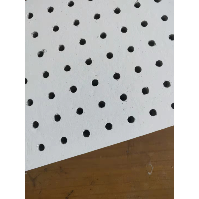 雅越矿棉板穿孔600x600/片含压条