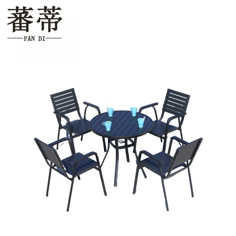 蕃蒂户外桌椅圆桌套高清大图