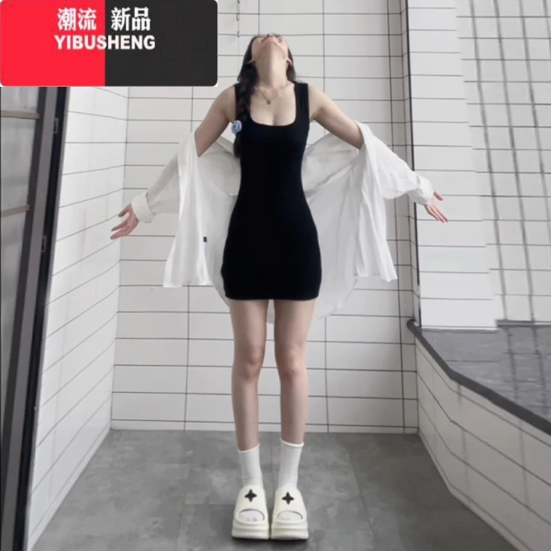 YIBUSHENG2024新款小个子黑色背心吊带连衣裙女季修身收腰辣妹包臀裙短裙