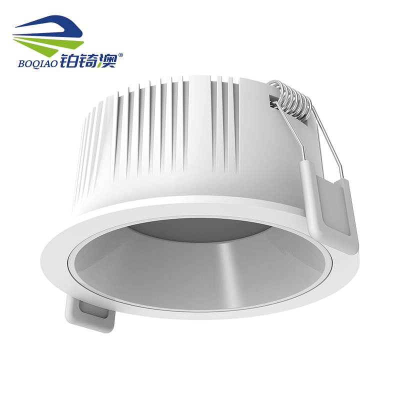 铂锜澳 风云筒灯 85*45mm-7w-黑杯三色光 个高清大图