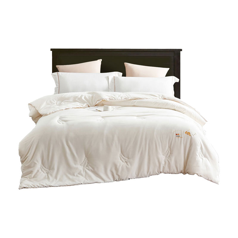 艾逸瑶选 芬尼娅大豆纤维冬被 200*230cm JF-24137