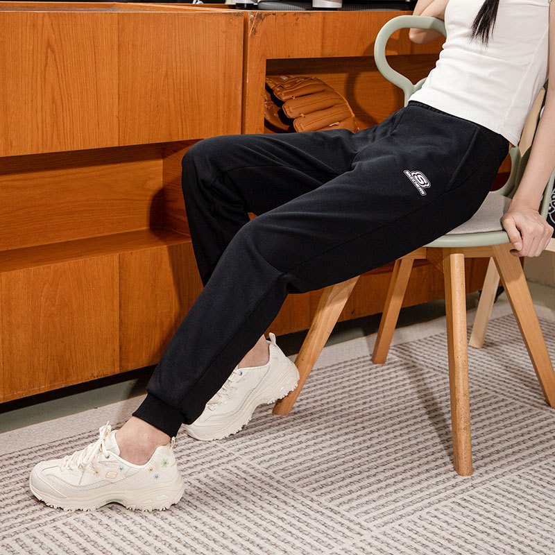 Skechers斯凯奇女款新款透气休闲束脚裤卫裤裤针织长裤L322W059-0018 ZP高清大图