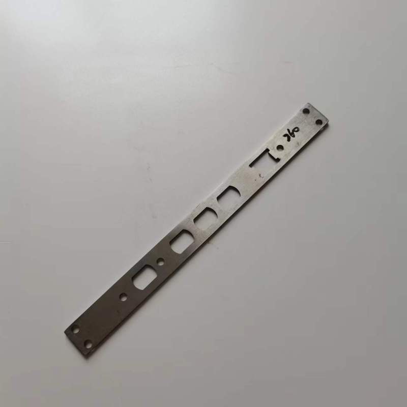 帮客材配 全新原装Lite&Pro导向板 JP1566K-41-LS(24*260)直角双孔高清大图