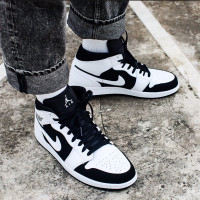 美国直邮 AIR Jordan 1 MID AJ1黑白熊猫男女篮球鞋 中帮男板鞋554724-113