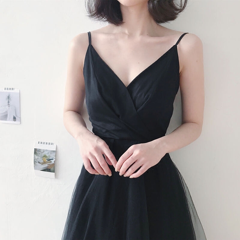 带连衣裙夏季款女韩版黑色长裙2018新款chic小黑裙夏沙滩裙纱仙