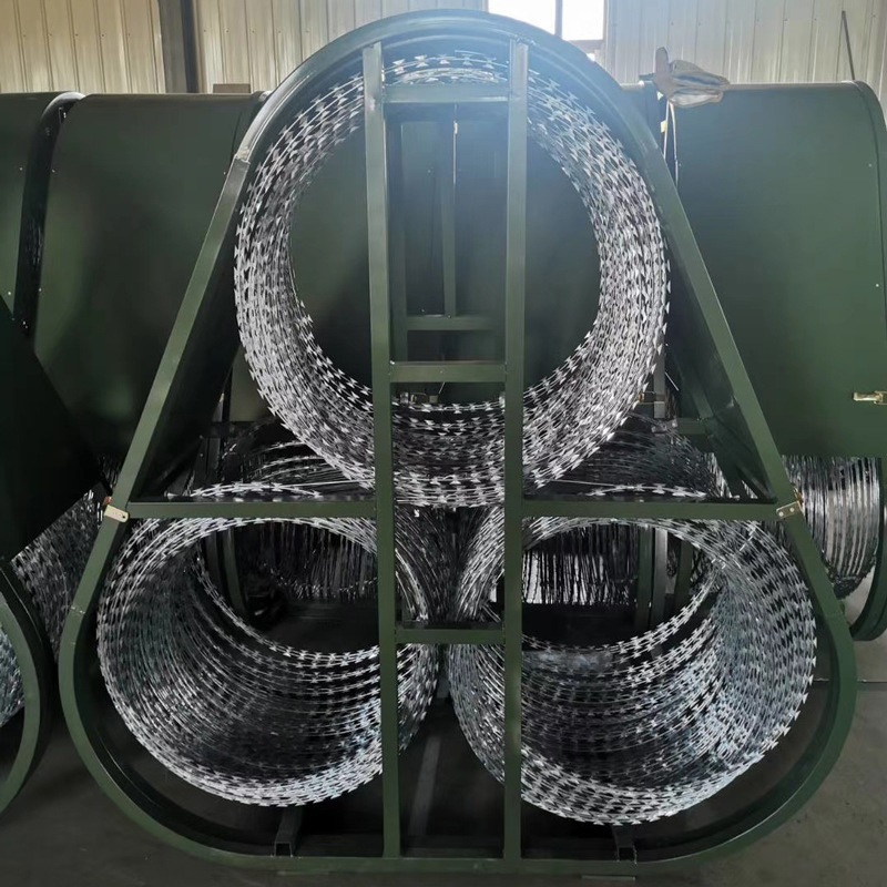 麦盾 防暴阻隔网三圈防暴阻隔网应急物资隔离防护安防器械可移动带滑轮阻隔网阻车路障高清大图