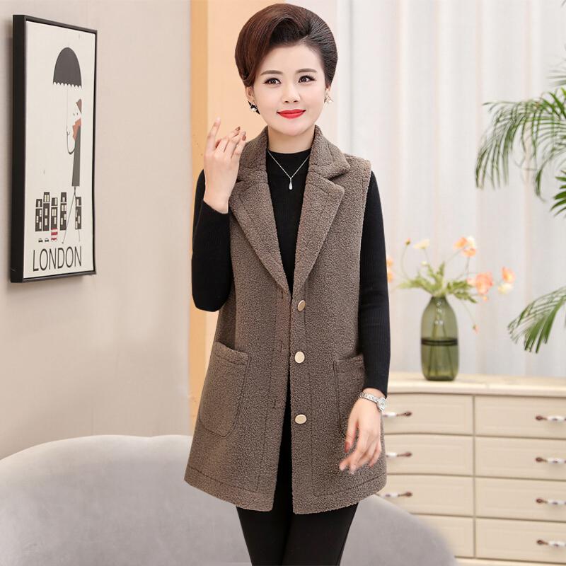 迪鲁奥（DILUAO)中年羔毛马甲女中长款秋冬妈妈装背心皮毛一体坎肩毛绒外套马夹_443 XL(建议95-115斤 咖驼色