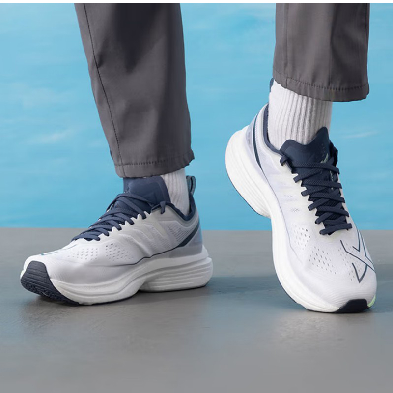 特步男款跑步鞋875219110030-24/双高清大图