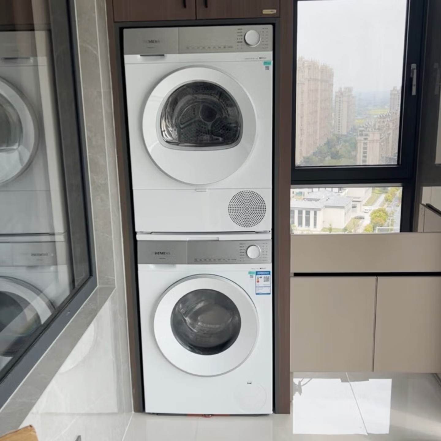 西门子 WG54H1E00W+WQ53H2000W 小晶钻尊享10+10KG洗烘套装全自动滚筒洗衣机热泵烘干AI超氧空气高清大图
