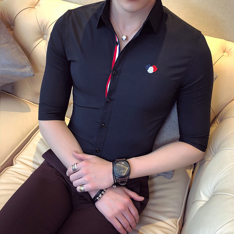 2018新款男士英伦气质衬衫夏款刺绣中袖衬衣男韩版修身短袖寸衫潮