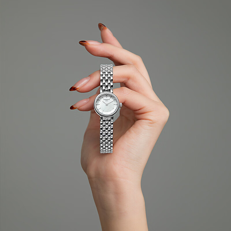 天梭(TISSOT)瑞士手表 小可爱系列石英女表 新年礼物送女友 T140.009.11.111.00